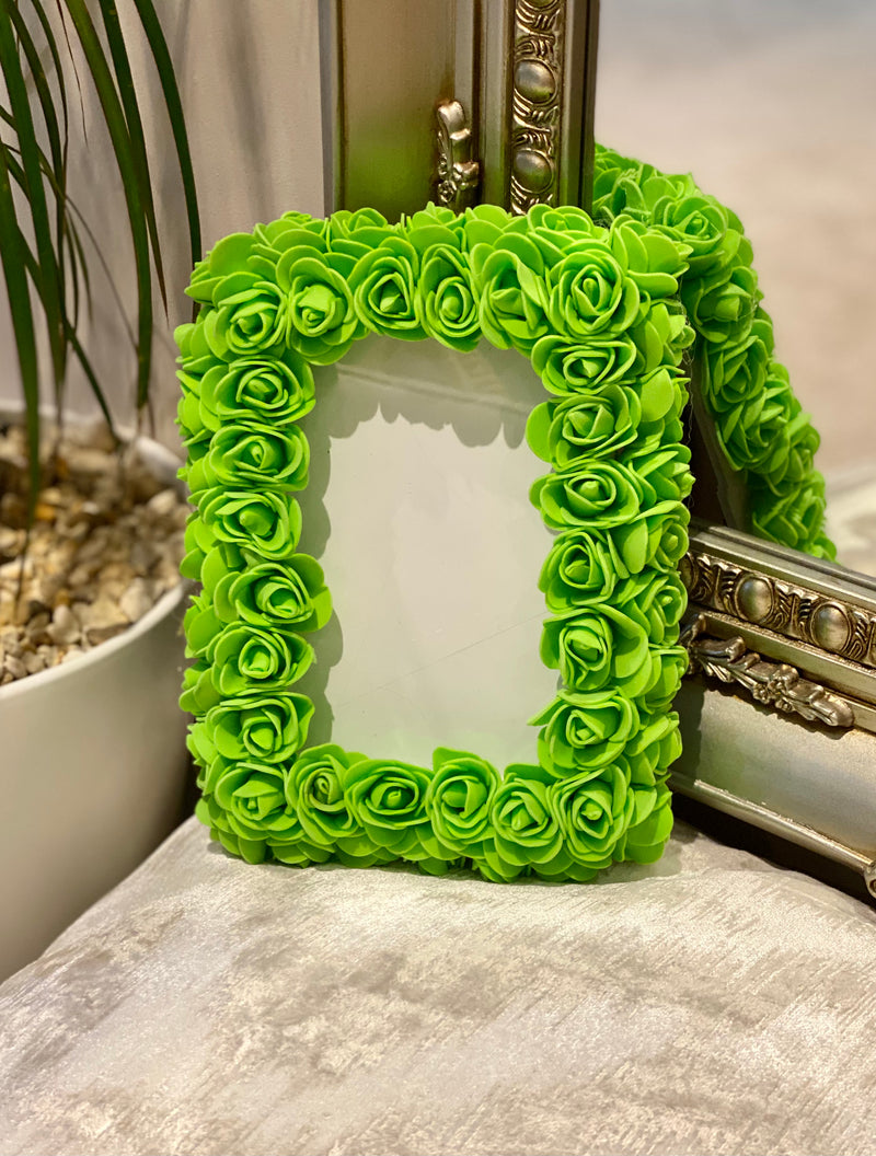 Photo Frame in Lime Green Roses